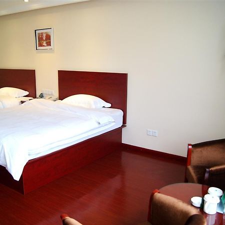 格林联盟内蒙古自治区锡林浩特贝子庙街酒店 外观 照片
